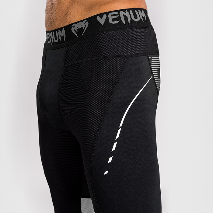 Venum Adrenaline Spats Sort Gr&aring;