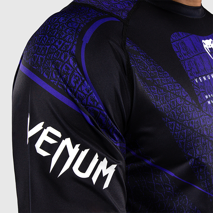 Venum x TEKKEN 8 Dry-Tech T-shirt Kazuya Sort Lilla