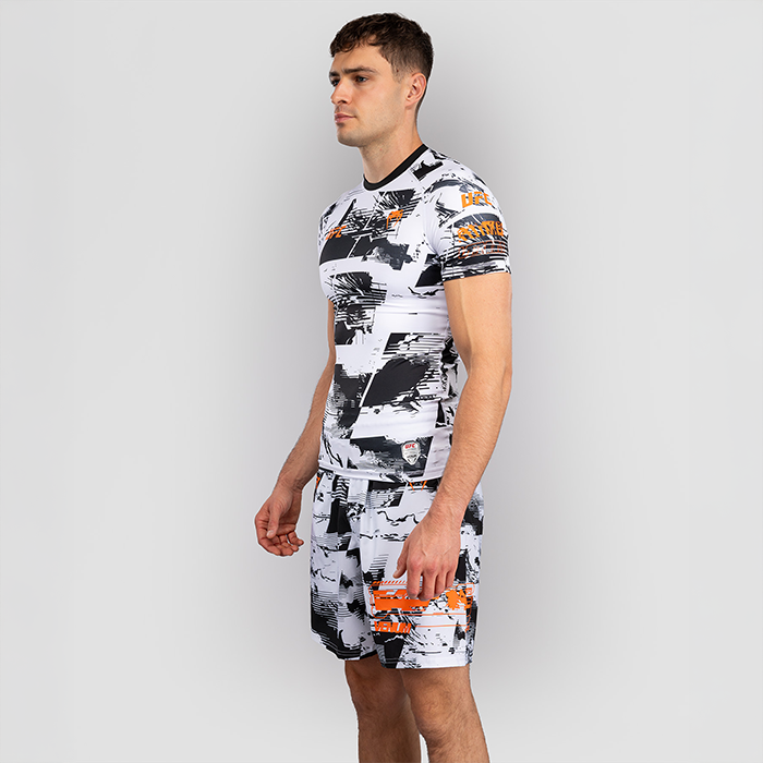 UFC Zenith by Venum Fight Week Rashguard Kort&aelig;rmet Sort Hvid Orange