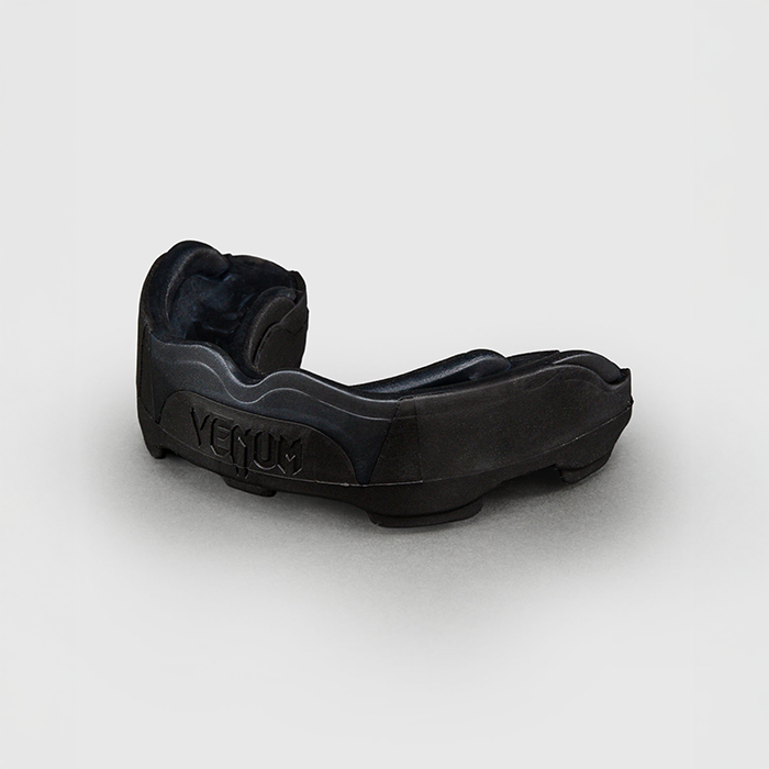 Venum Predator Tandskinne Sort Sort R&oslash;d