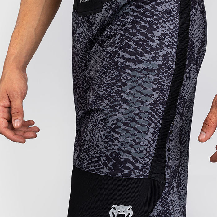 Venum G-Fit Scales Fightshorts Sort Gr&aring;