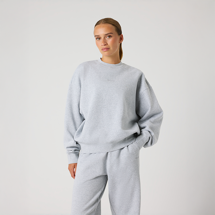 Studio Oversized Sweatshirt Lysgr&aring;