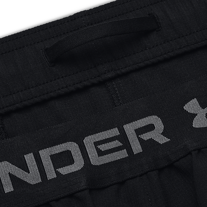 UA Vanish Woven 6in Shorts, Black
