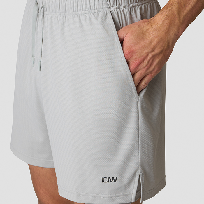 Stride 2-i-1 Shorts Gr&aring;