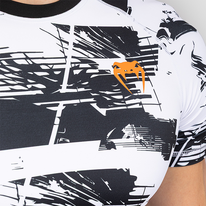UFC Zenith by Venum Fight Week Rashguard Kort&aelig;rmet Sort Hvid Orange