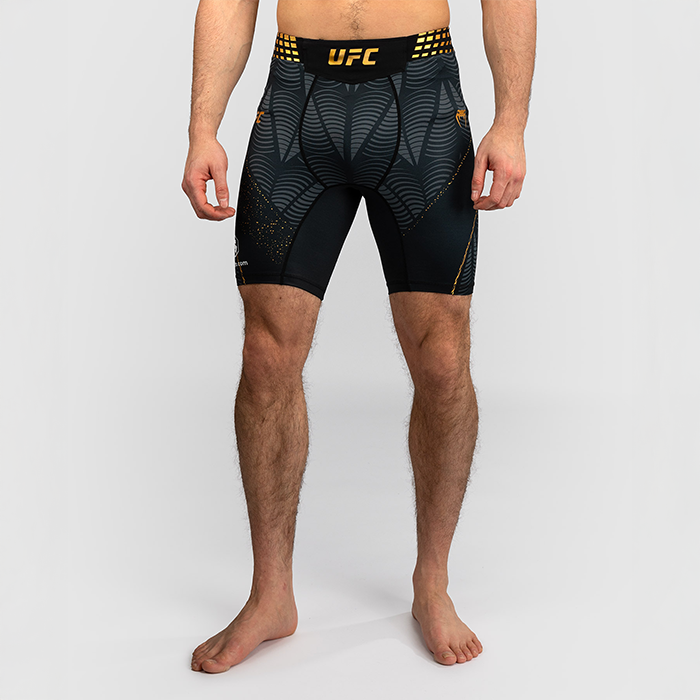 UFC Zenith by Venum Fight Night Vale Tudo Shorts Sort Guld